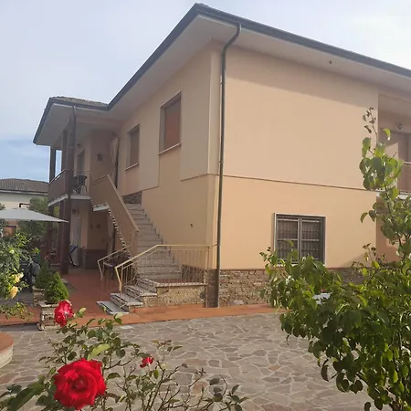 Casa Camelia בית נופש קאפאנורי