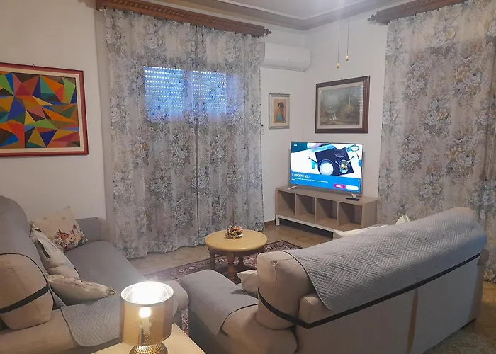 Casa Camelia بيت للعطل كابانّوري