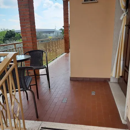 Casa Camelia 度假居 卡潘诺里