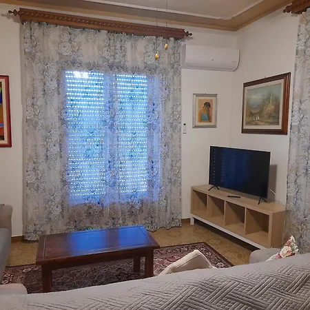 Holiday home Casa Camelia