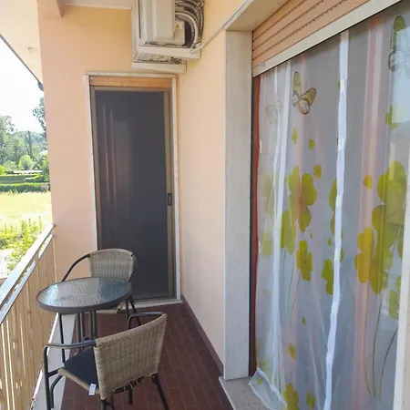Casa Camelia Holiday home *